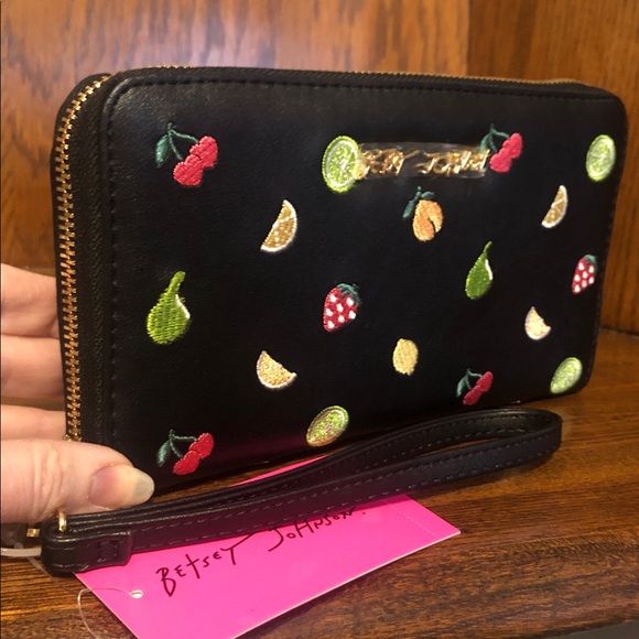 NWT-Betsey Johnson-Fruit🍒🍋🍊🍐🍓🍑Embroidered-Large Zip Around Wristlet Wallet-$58 - Picture 3 of 12